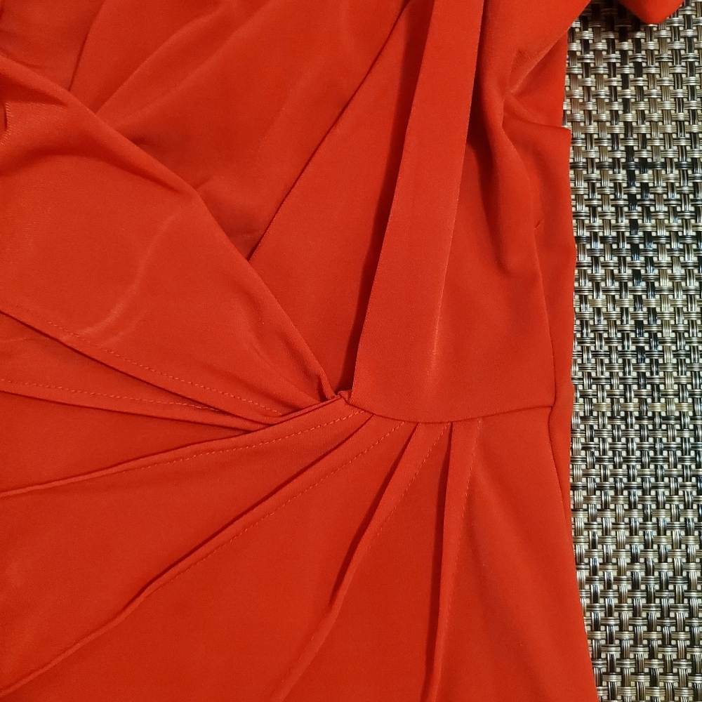 Red Mock Wrap Gathered Top by Premise Sz S - Picture 6 of 6
